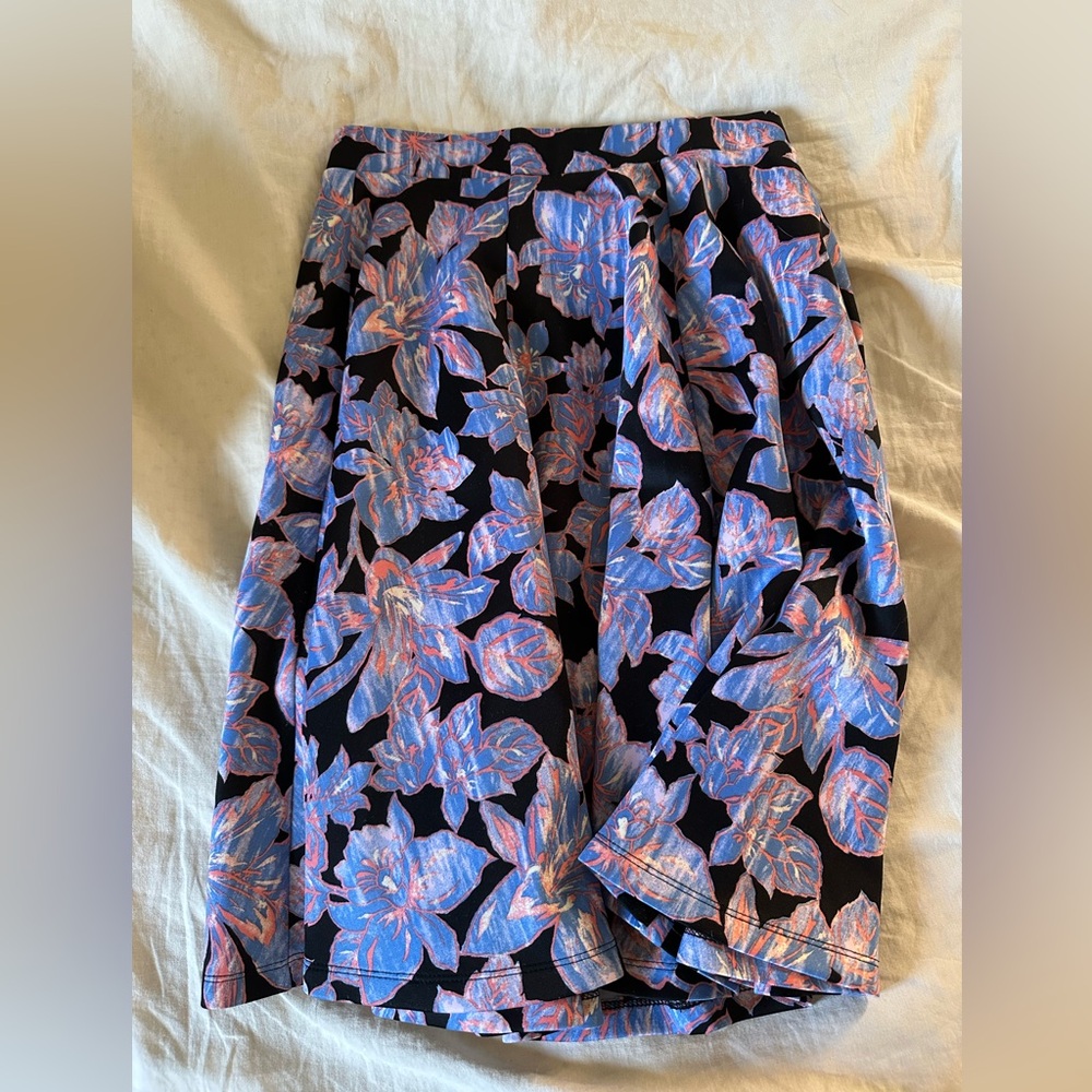 Midi skirts